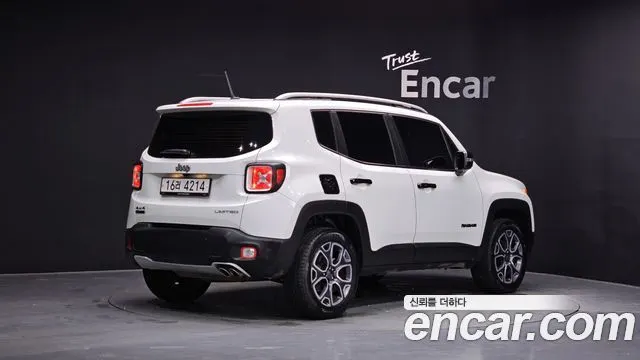 JEEP RENEGADE 2017 — 59 782 км, белый, Корея — под ключ — фото 2