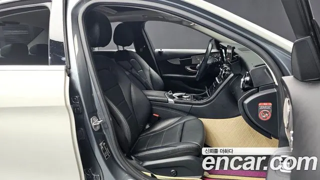 MERCEDES-BENZ C-CLASS W205 2017 — 168 184 км, серебристый, Корея — под ключ — фото 12