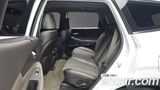 HYUNDAI SANTA FE 2019 — 74 330 км, белый, Корея — под ключ — фото 11