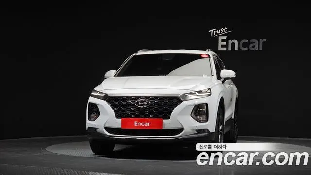 HYUNDAI SANTA FE 2019 — 74 330 км, белый, Корея — под ключ — фото 3