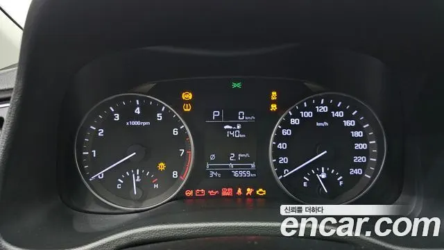 HYUNDAI AVANTE 2016 — 76 959 км, серый, Корея — под ключ — фото 8