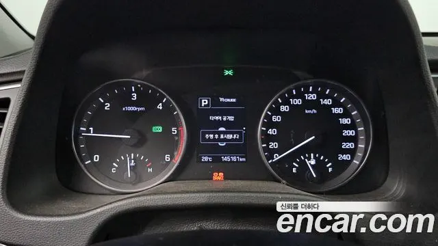 HYUNDAI AVANTE 2016 — 145 161 км, серебристый, Корея — под ключ — фото 8