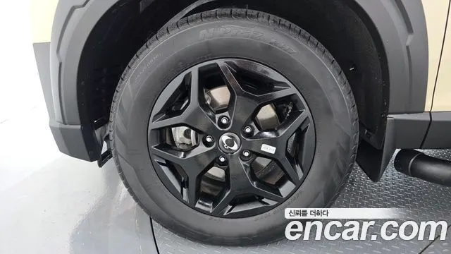 KGM REXTON SPORTS KHAN 2024 — 35 566 км, белый-перламутр, Корея — под ключ — фото 5