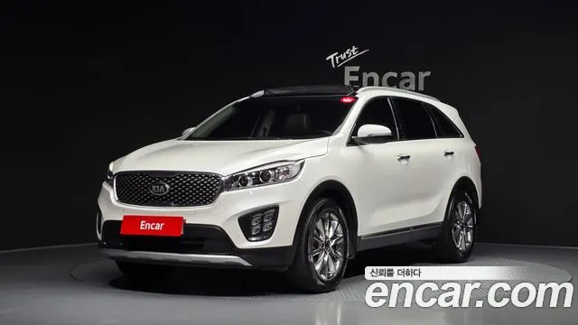 KIA SORENTO 2016 — 79 714 км, белый, Корея — под ключ — фото 1