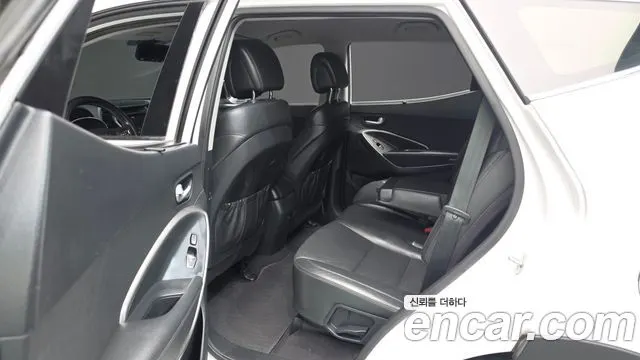 HYUNDAI SANTA FE 2015 — 171 783 км, белый, Корея — под ключ — фото 12
