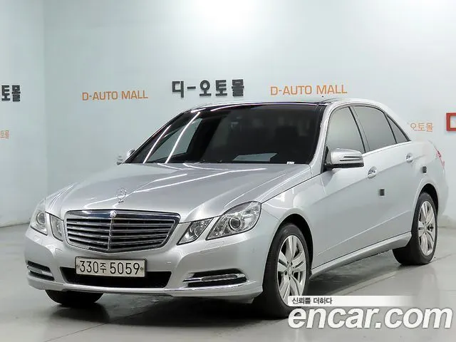 MERCEDES-BENZ E-CLASS W212 2013