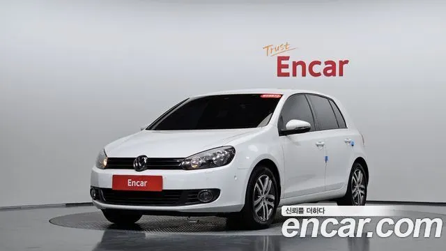 VOLKSWAGEN GOLF 2012