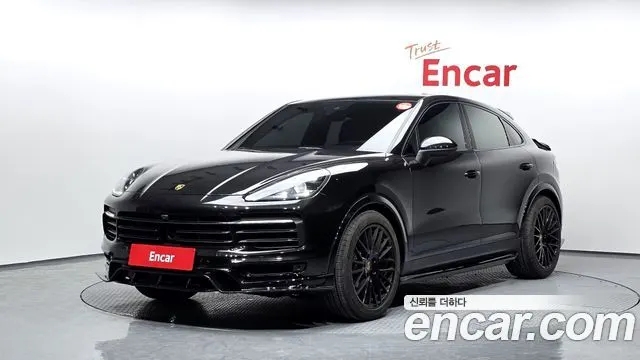 PORSCHE CAYENNE 2020