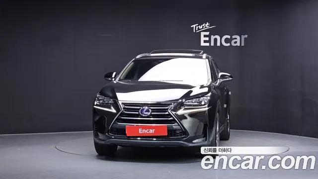 LEXUS NX300H 2016 — 181 923 км, чёрный, Корея — под ключ — фото 3