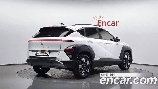 HYUNDAI KONA HYBRID 2023