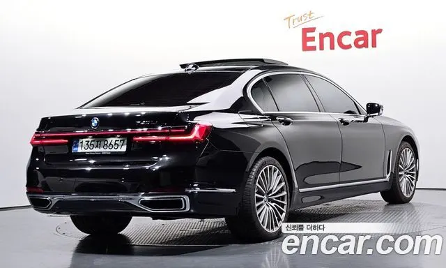 BMW 7 SERIES 2021