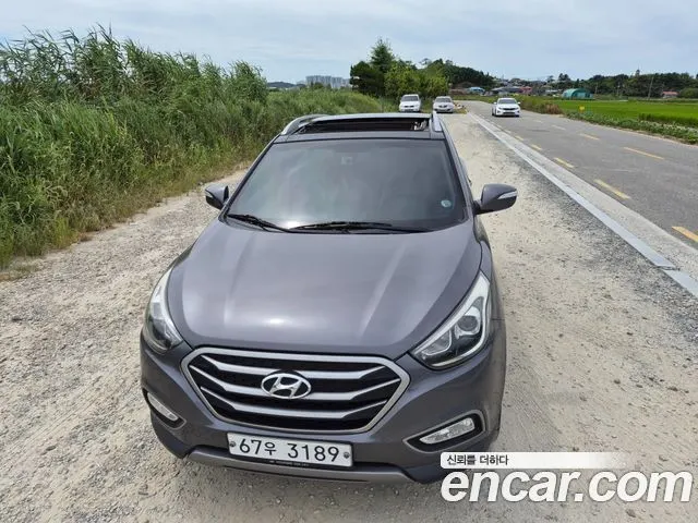 HYUNDAI TUCSON 2014 — 97 781 км, серый, Корея — под ключ — фото 3