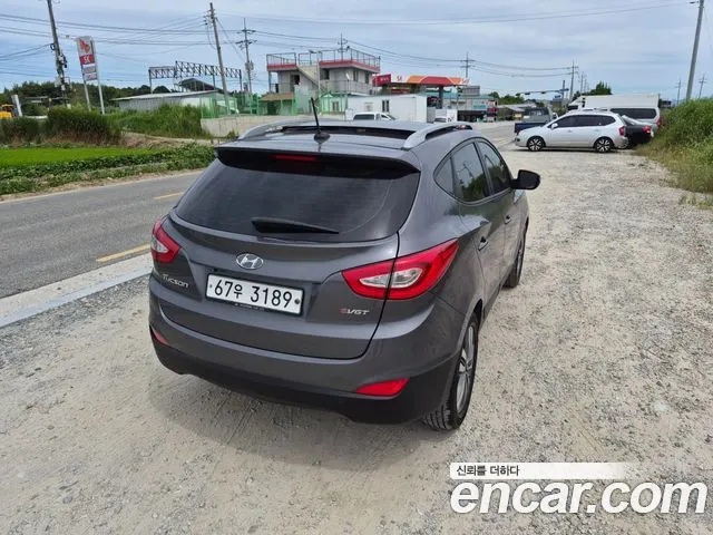 HYUNDAI TUCSON 2014 — 97 781 км, серый, Корея — под ключ — фото 6
