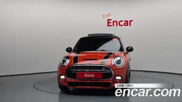 MINI COOPER S 2019 — 82 658 км, оранжевый, Корея — под ключ — фото 3