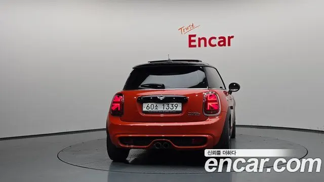 MINI COOPER S 2019 — 82 658 км, оранжевый, Корея — под ключ — фото 4