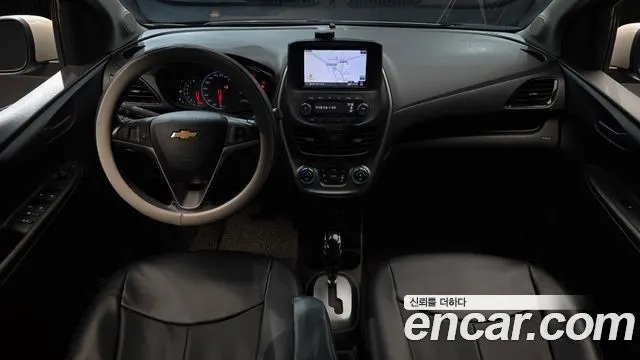 CHEVROLET SPARK 2016 — 54 406 км, белый-перламутр, Корея — под ключ — фото 7