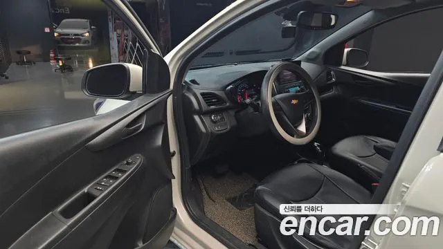 CHEVROLET SPARK 2016 — 54 406 км, белый-перламутр, Корея — под ключ — фото 10