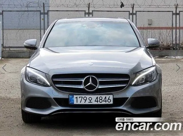 MERCEDES-BENZ C-CLASS W205 2016