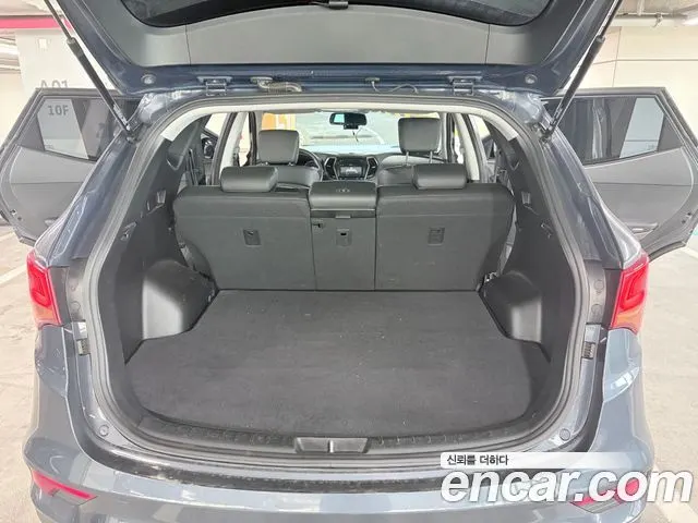 HYUNDAI SANTA FE 2016 — 200 450 км, синий, Корея — под ключ — фото 9