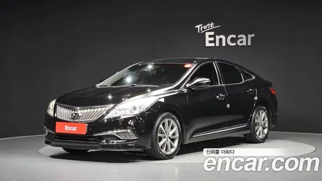 HYUNDAI GRANDEUR 2016 — 137 773 км, чёрный, Корея — под ключ — фото 1
