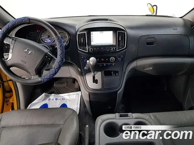 HYUNDAI GRAND STAREX 2019 — 169 497 км, жёлтый, Корея — под ключ — фото 5