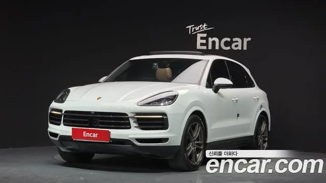 PORSCHE CAYENNE 2019 — 102 076 км, белый, Корея — под ключ — фото 1
