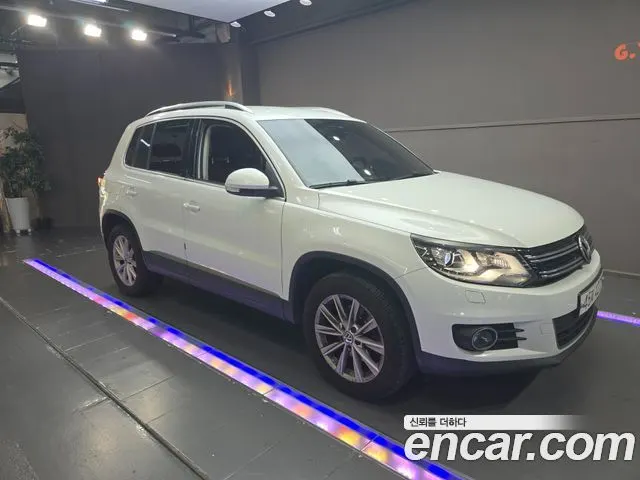 VOLKSWAGEN TIGUAN 2015 — 151 095 км, Корея — под ключ — фото 2