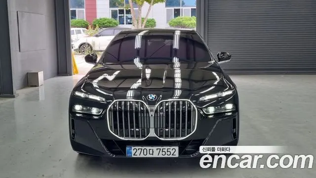 BMW 7 SERIES 2025