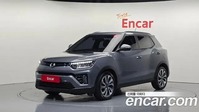 KGM VERY NEW TIVOLI 2020