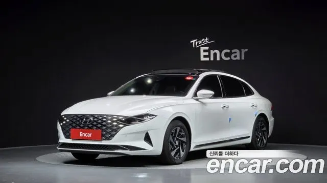 HYUNDAI GRANDEUR HYBRID 2022