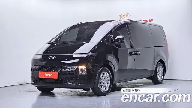 HYUNDAI STARIA 2022