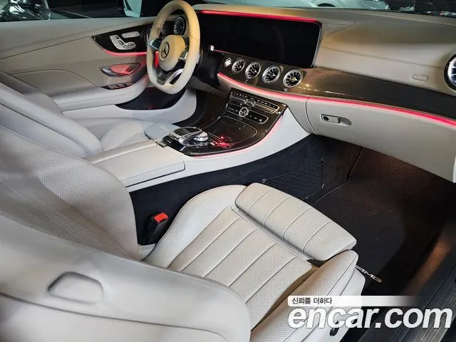 MERCEDES-BENZ E-CLASS W213 2017 — 43 665 км, чёрный, Корея — под ключ — фото 9