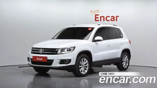VOLKSWAGEN TIGUAN 2016
