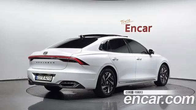 HYUNDAI GRANDEUR HYBRID 2020