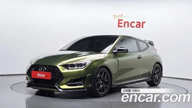 HYUNDAI VELOSTER 2019 — 62 833 км, зелёный, Корея — под ключ — фото 1