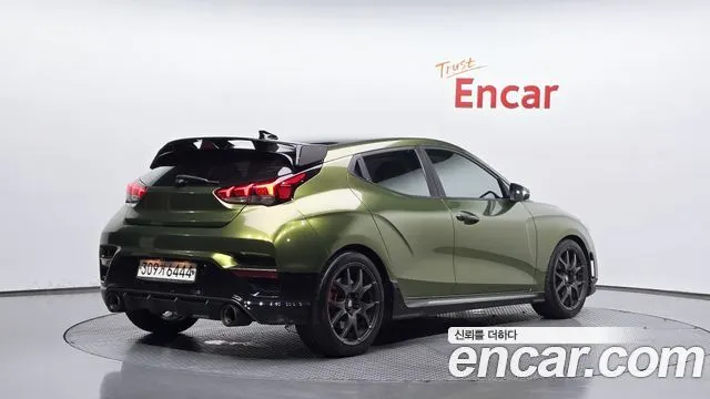 HYUNDAI VELOSTER 2019 — 62 833 км, зелёный, Корея — под ключ — фото 2