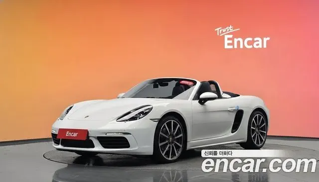 PORSCHE 718 BOXSTER 2017 — 72 256 км, белый, Корея — под ключ — фото 2