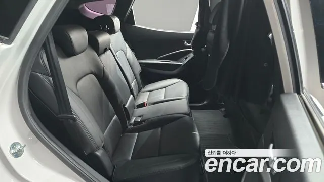 HYUNDAI SANTA FE 2015 — 108 899 км, белый, Корея — под ключ — фото 11