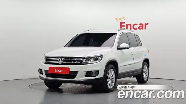 VOLKSWAGEN TIGUAN 2015