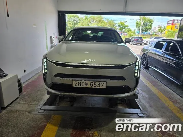 KIA K8 — из Кореи под ключ