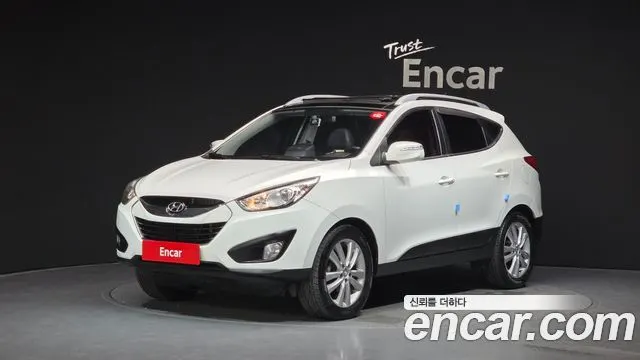 HYUNDAI TUCSON 2011