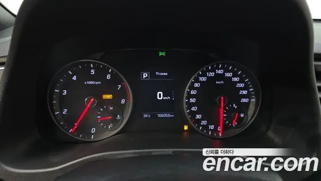 HYUNDAI AVANTE 2017 — 166 059 км, белый-перламутр, Корея — под ключ — фото 8