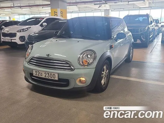 MINI COOPER D 2012