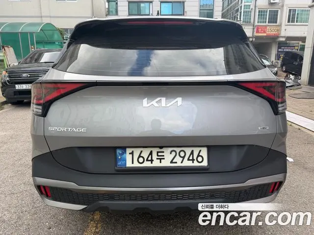 KIA SPORTAGE HYBRID 2022 — 116 322 км, серебристый, Корея — под ключ — фото 4