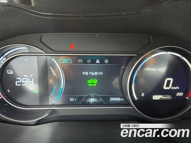 KIA NIRO PLUS 2024 — 29 000 км, серебристый, Корея — под ключ — фото 8