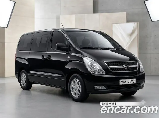 HYUNDAI GRAND STAREX 2013