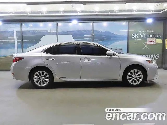 LEXUS ES300H 2014 — 236 338 км, серебристый, Корея — под ключ — фото 4