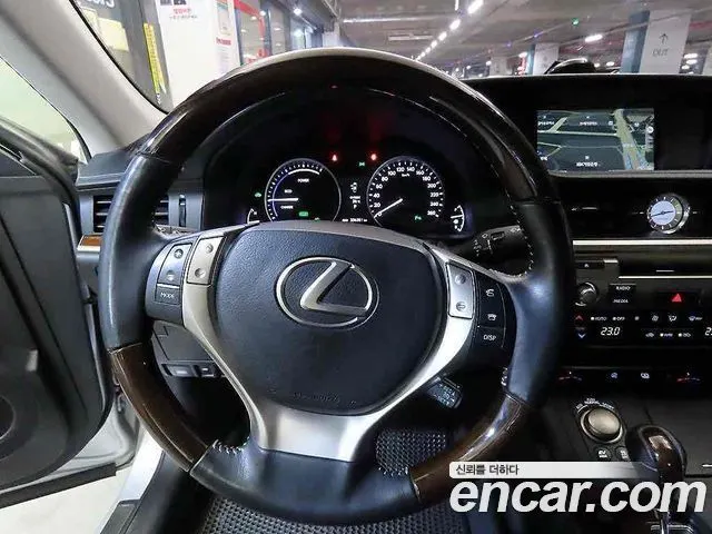 LEXUS ES300H 2014 — 236 338 км, серебристый, Корея — под ключ — фото 7