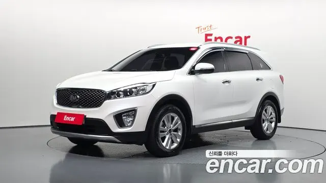 KIA SORENTO 2017 — 175 843 км, белый, Корея — под ключ — фото 1