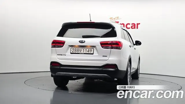 KIA SORENTO 2017 — 175 843 км, белый, Корея — под ключ — фото 4